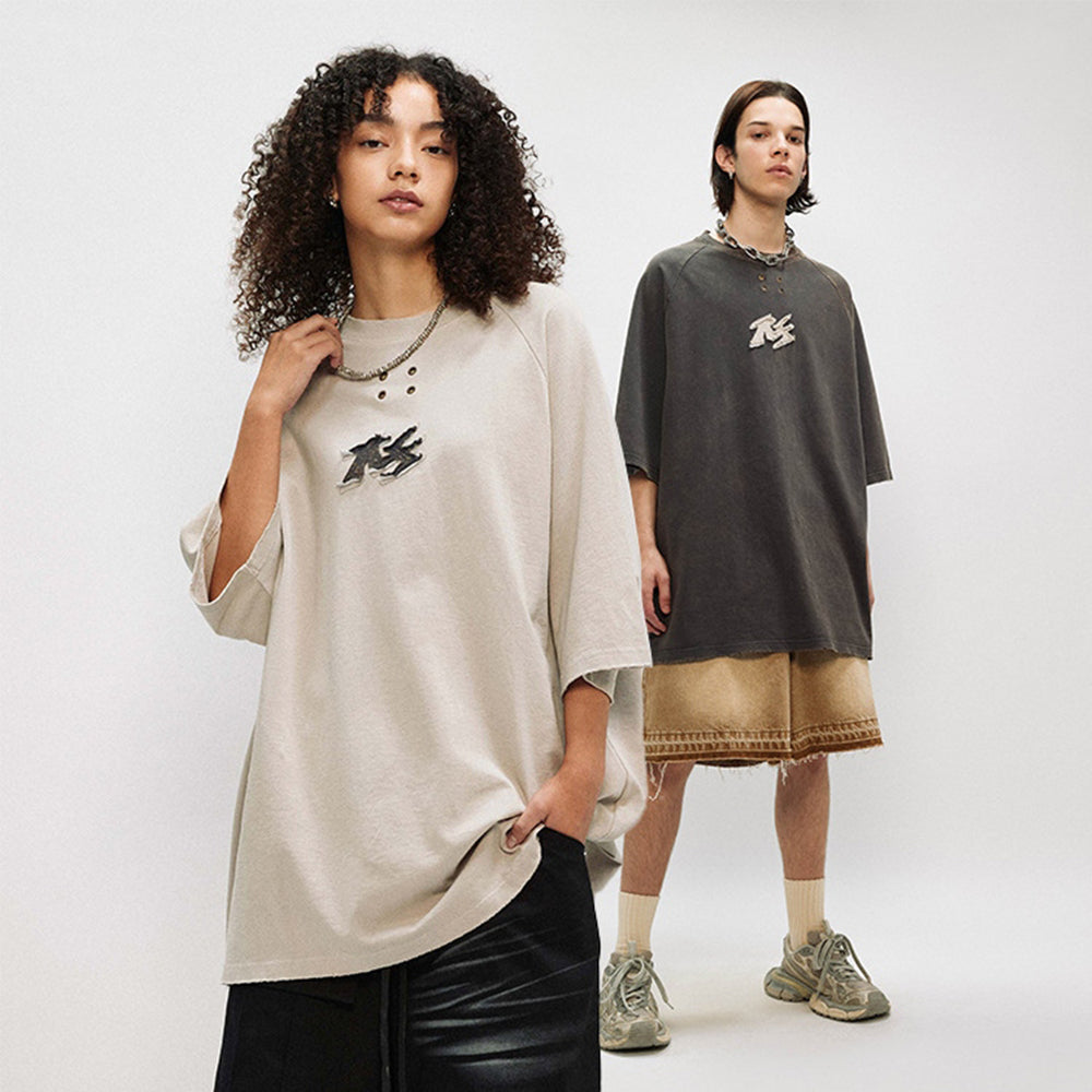 300G Heavyweight Embroidered Logo Aged Short Sleeve T-Shirt