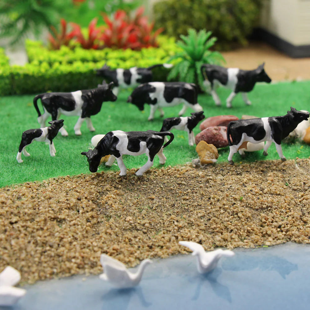 36pcs HO Scale 1:87 Well Painted Cows Horses Farm Animals (Random)