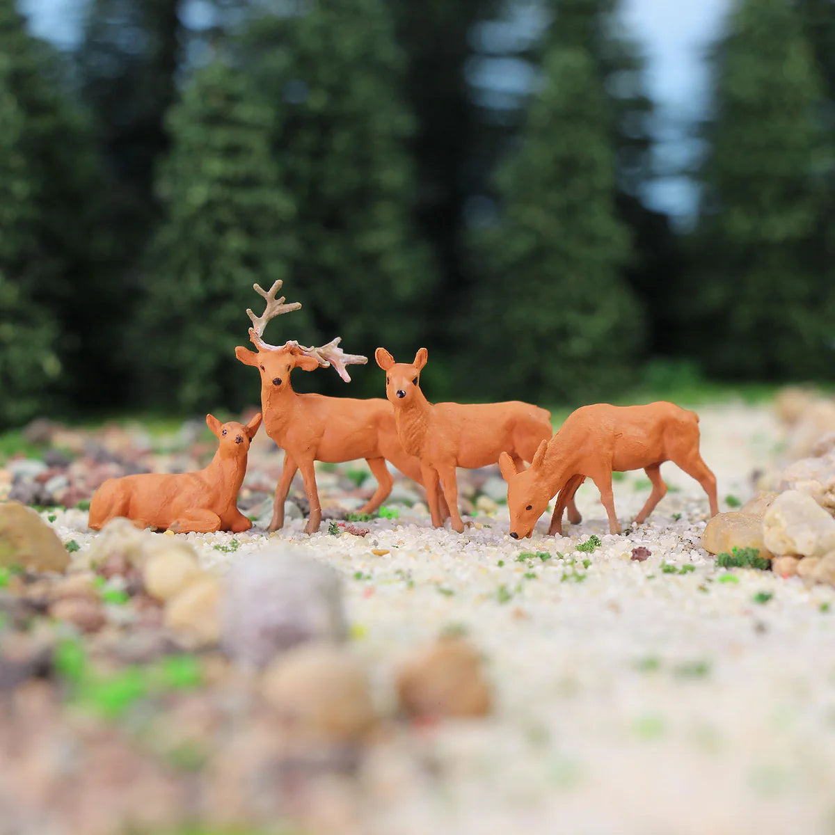 24pcs HO Scale 1:87 Painted Moose Elk Deer Wild Animals