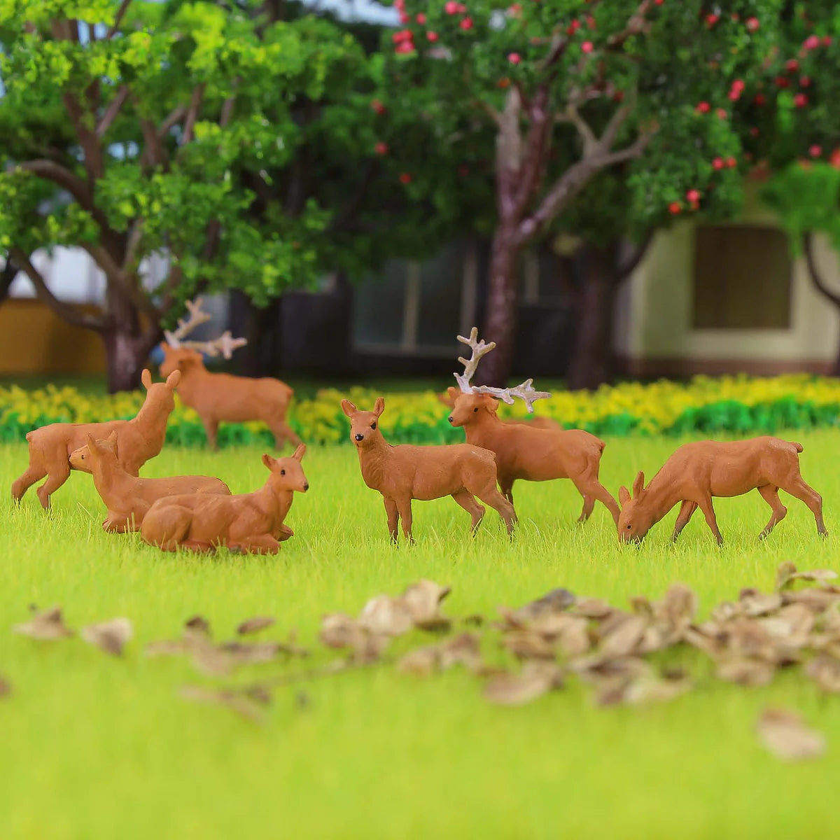 24pcs HO Scale 1:87 Painted Moose Elk Deer Wild Animals