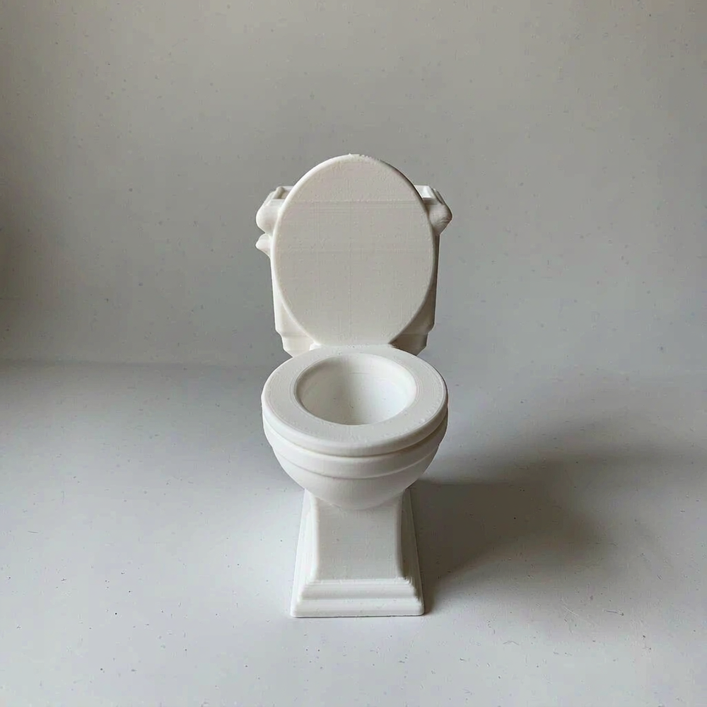 Miniature Toilet Model, Scaled Scene Layout Decor Accessory — additional product view