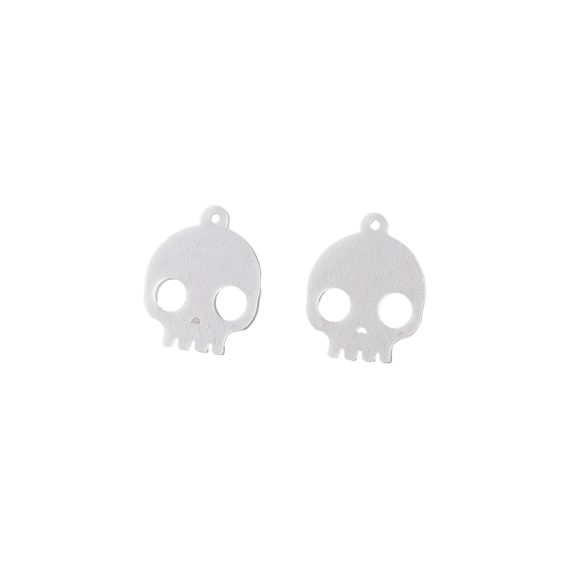 1 Pair Halloween Skull Earrings, Gothic Spooky Costume Party Jewelry Accessories — white background