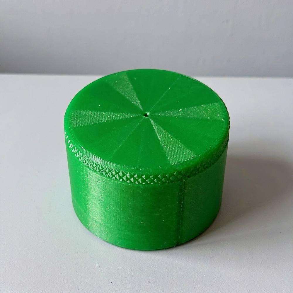 Twist Lock Small Sealed Storage Container, Special Opening Design Portable Small Item Storage Box — additional product view