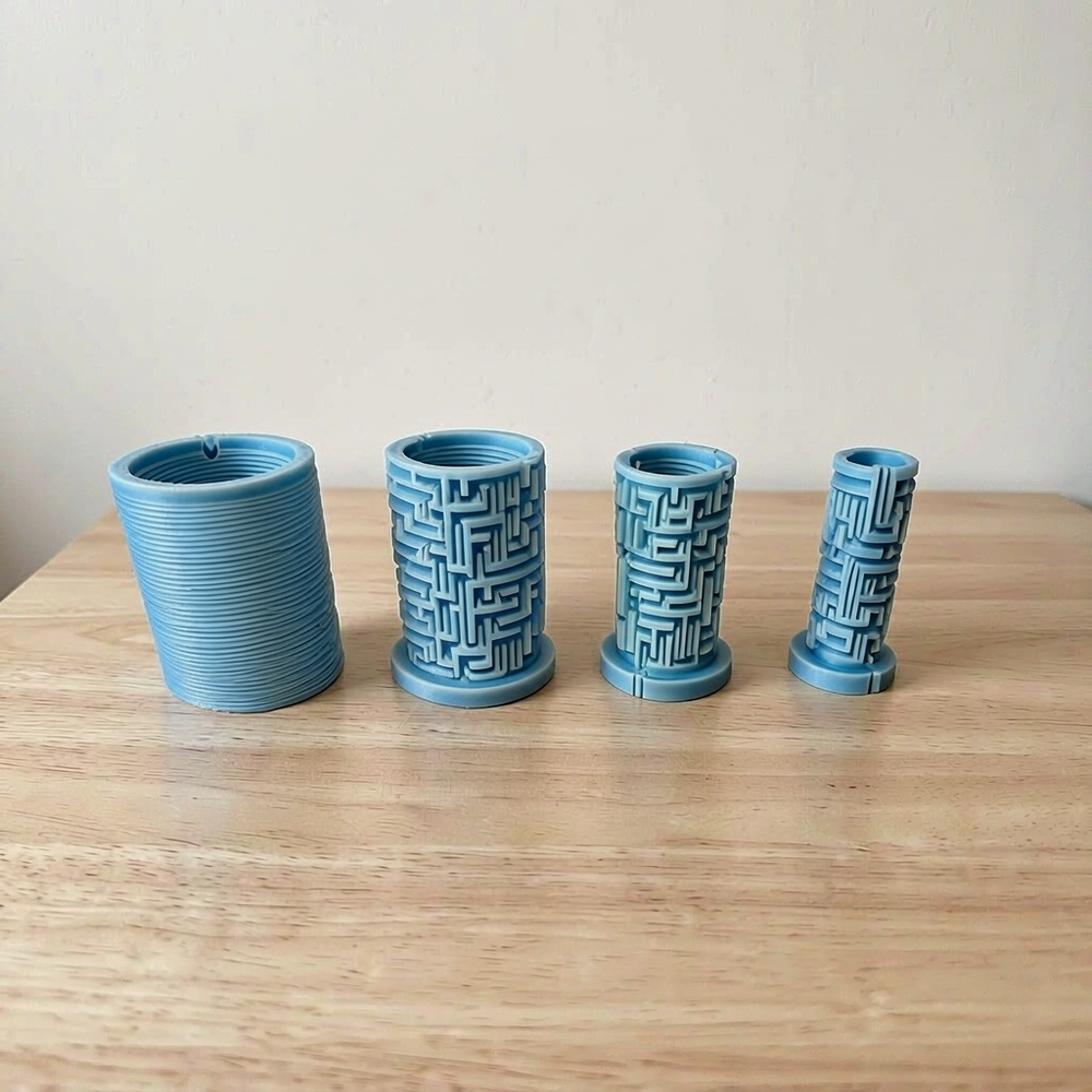 4-Piece Handheld Labyrinth Maze Brain Teaser Set, Novelty Puzzle for Gifting and Desktop Display — additional product view