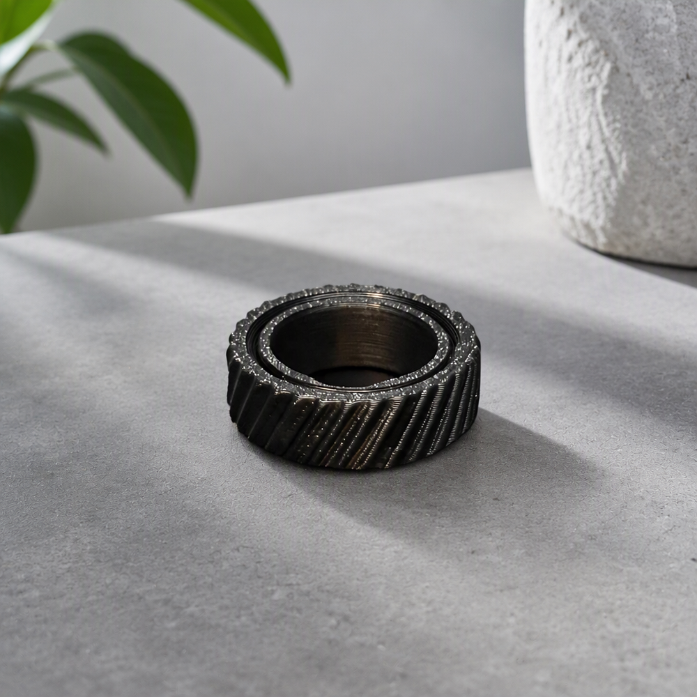 4 Pack Textured Rotating Stress Relief Rings, Quiet Smooth Spinning Fidget Rings for Daily Relaxation and Pressure Reduction — additional product view
