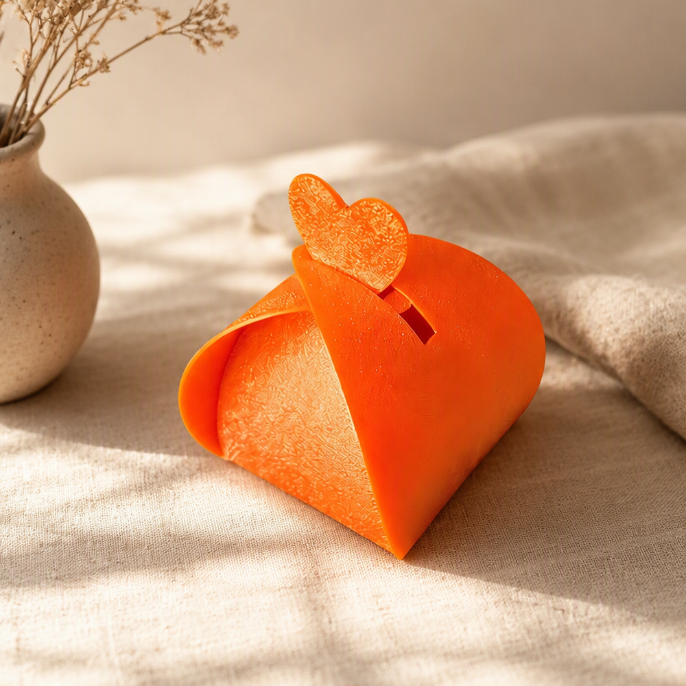 Heart Top Foldable Small Gift Box for Candies and Trinkets — product scene