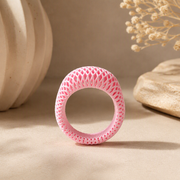 2 Pieces Hollow Grid Geometric Rings, Elegant Daily Fashion Decorative Accessories — product scene