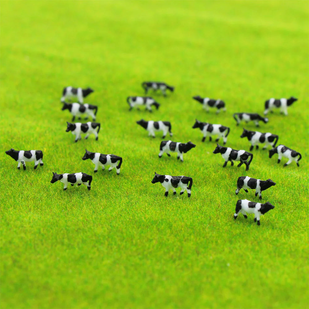 60pcs N Scale 1:150 Well Painted Farm Animals Cows(Random)