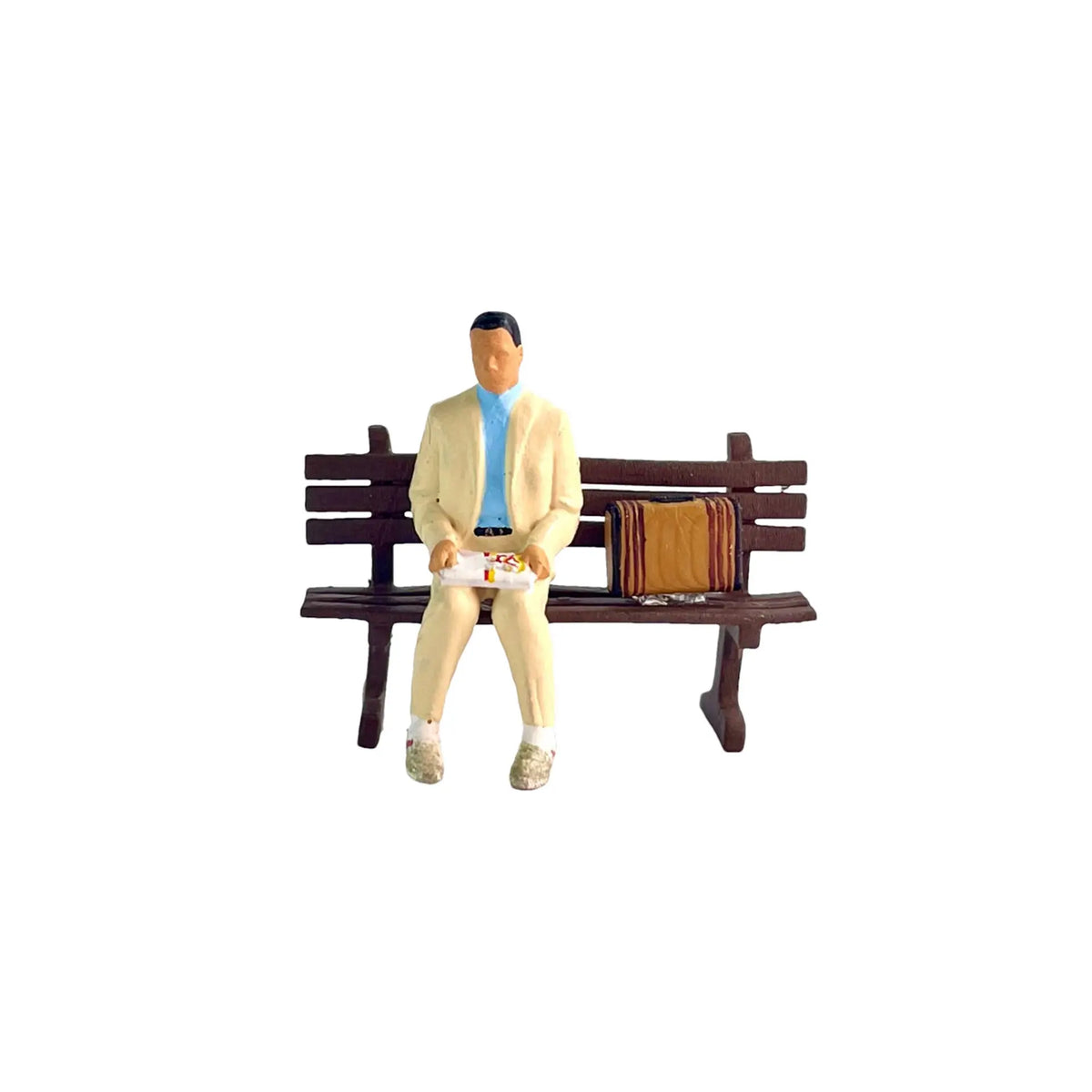 1:64 Iconic Movie Figure - "Forrest" & Park Bench Diorama Set