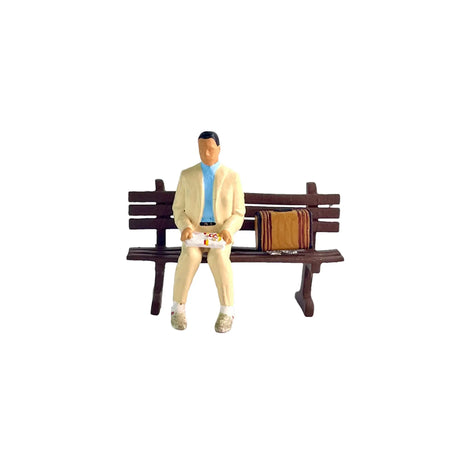 1:64 Iconic Movie Figure - "Forrest" & Park Bench Diorama Set