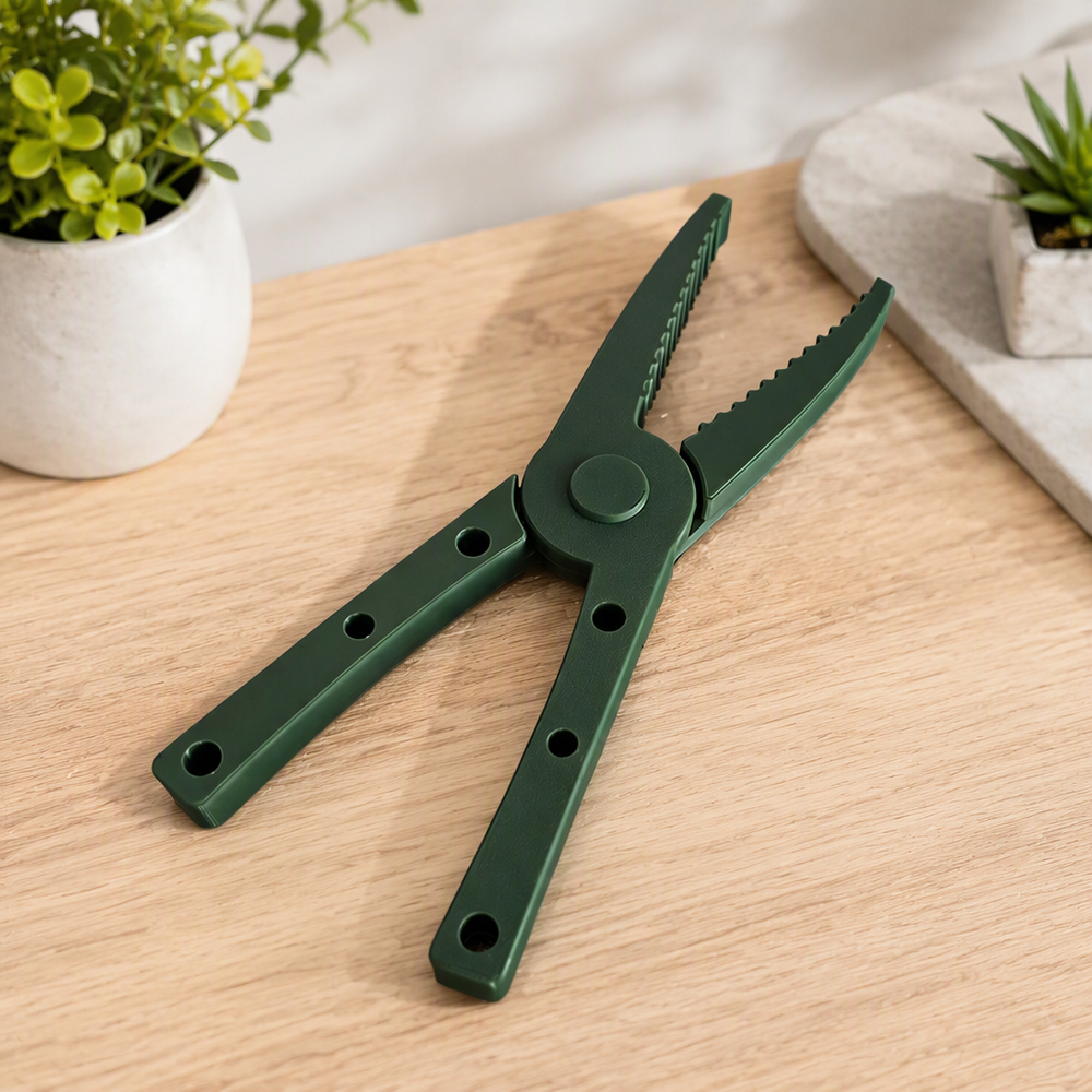 Serrated Jaw Portable Fishing Gripper, Lightweight Compact Fishing Tool for Outdoor Angling — main product view