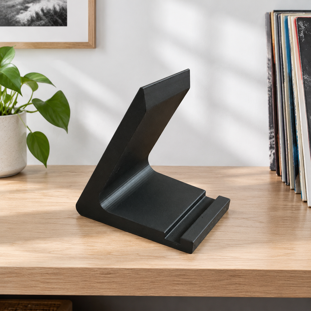 Minimalist Tabletop Vinyl Record Display Holder for Home and Studio Music Decor — additional product view