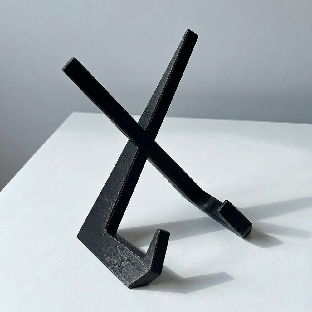 Minimalist Tabletop Display Stand for Plates, Pictures and Flat Items, Desktop Home Decor — additional product view