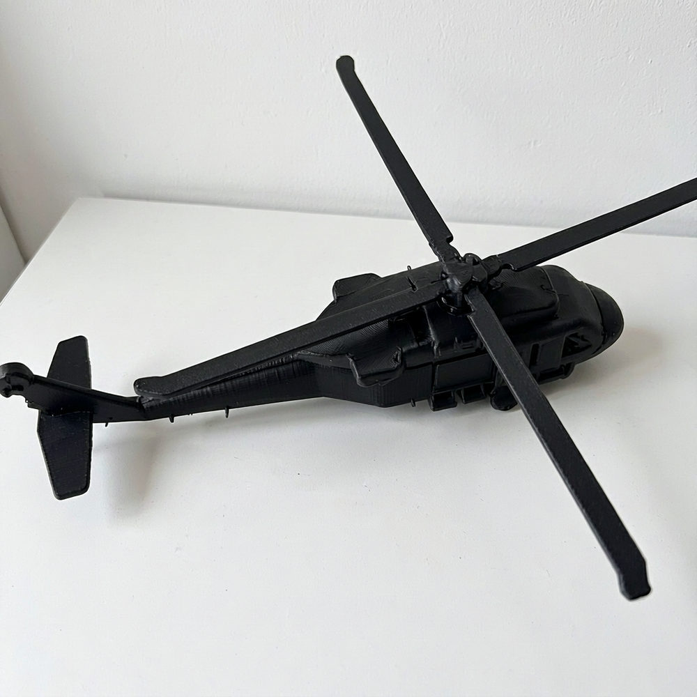 Detailed Static Helicopter Display Model for Desktop and Shelf Hobby Collection Decoration — additional product view