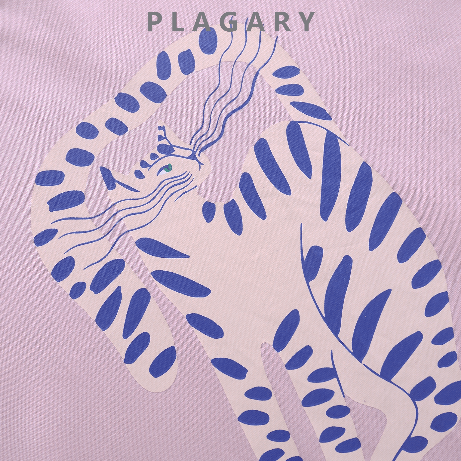 PLAGARY CAT T-SHIRT