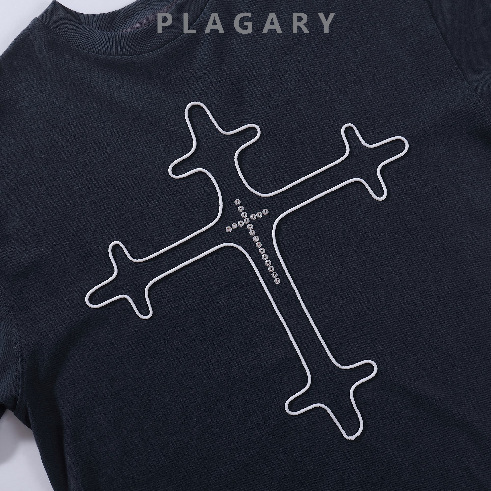 PLAGARY DIAMOND CROSS T-SHIRT